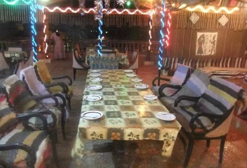 Queen Palace Hotel Luxor
