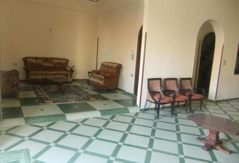 Queen Palace Hotel Luxor