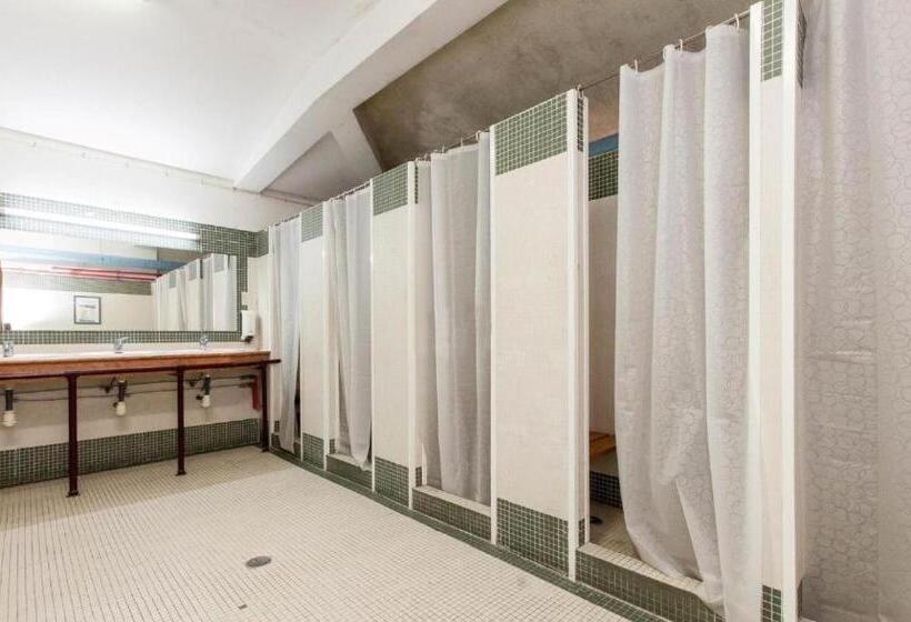 Общежитие Hi Almada  Pousada De Juventude