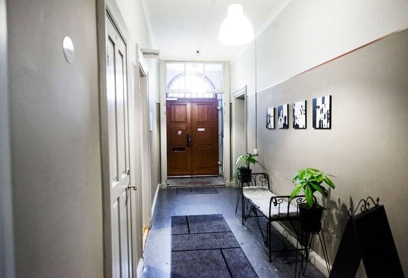 הוסטל L Gamla Fängelset