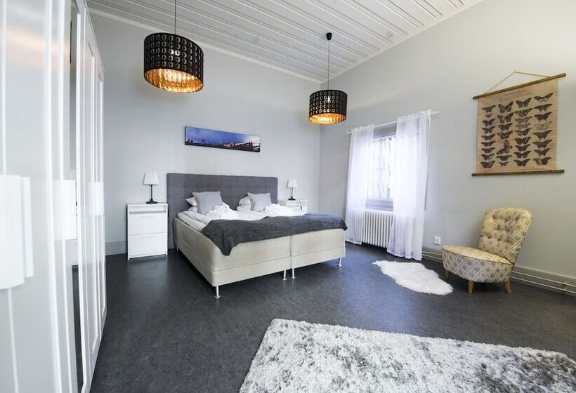 הוסטל L Gamla Fängelset