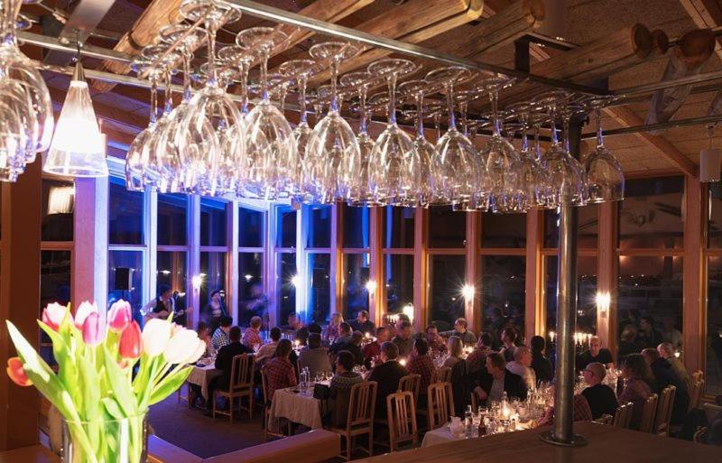 הוסטל Saxnäsgården Hotell & Konferens