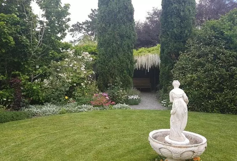 Aamiaismajoitus (B&B) Te Mata Views Resort