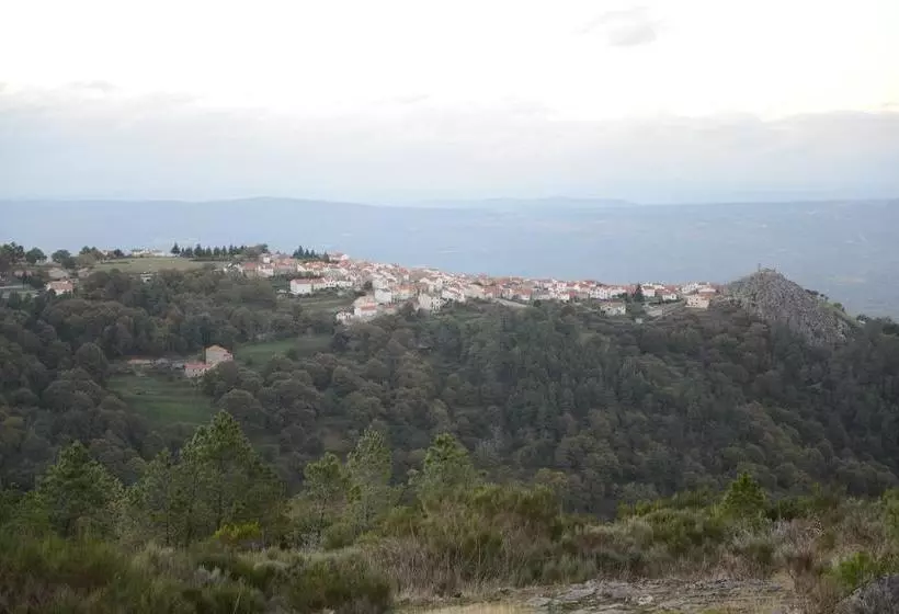 Aamiaismajoitus (B&B) Terra Mista Alojamento Local