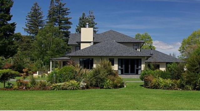 مبيت وإفطار Tui Lodge