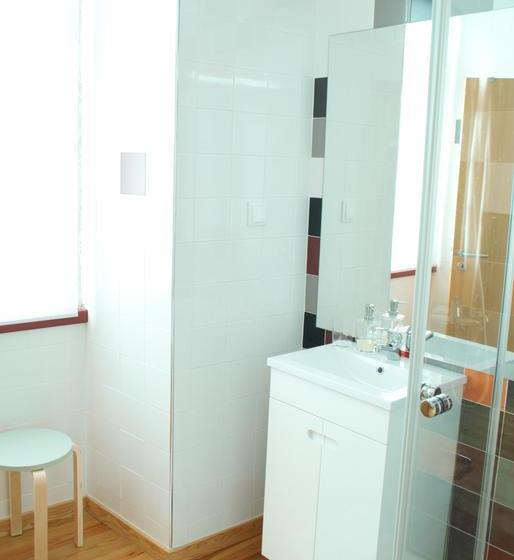 هاستل R3 Service Five Senses In Coimbra