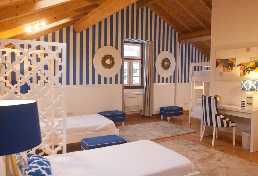 هاستل R3 Service Five Senses In Coimbra