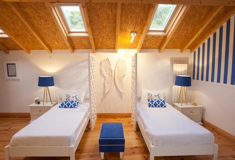 هاستل R3 Service Five Senses In Coimbra