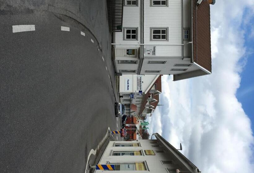 Grebbestads Vandrarhem