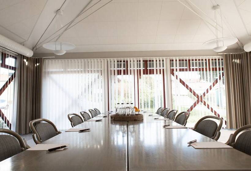 בית מלון כפרי L Bogesund