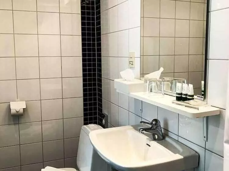 Hotelli L Bogesund
