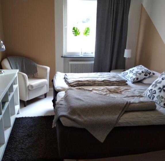 هتل Laholms Vandrarhem