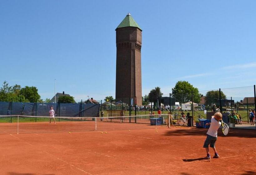 هتل Laholms Vandrarhem