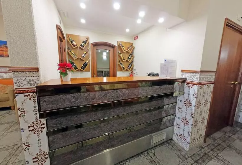 هتل Lusitana