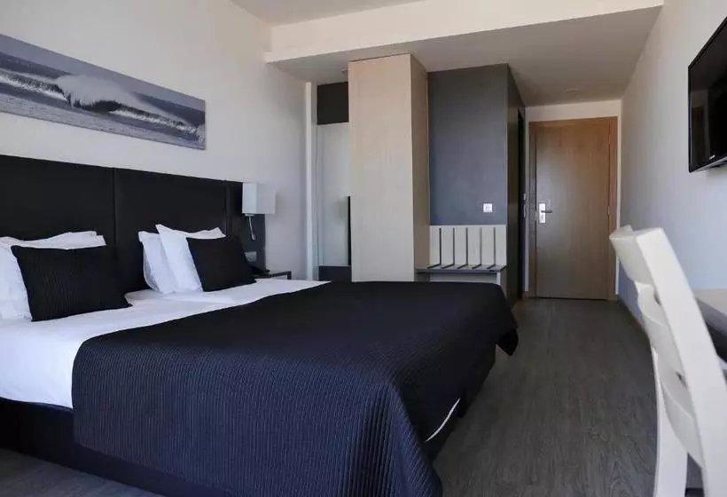 Hotel M