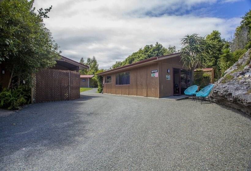 מוטל The Rocks Chalets