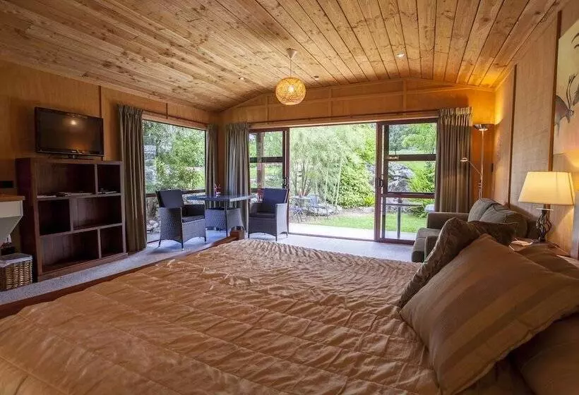 モーテル The Rocks Chalets