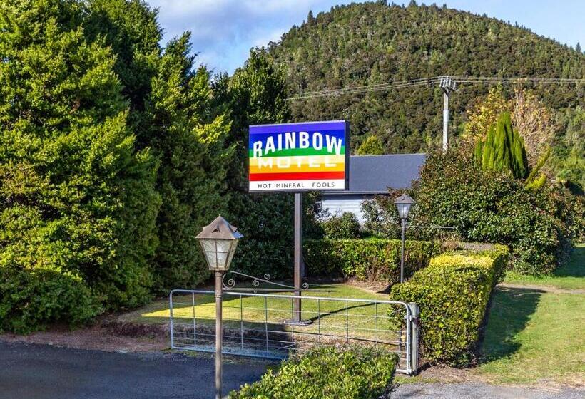 Rainbow Motel & Hot Pools