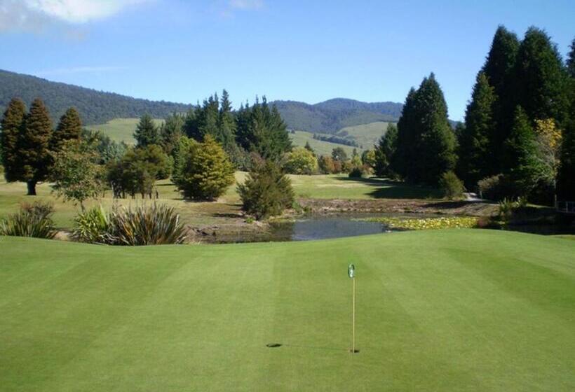 Rainbow Motel & Hot Pools