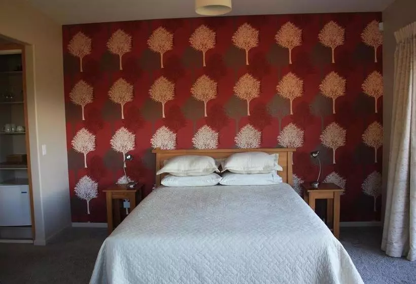 Redvale Ridge B&b
