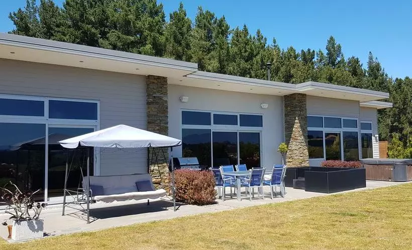 Redvale Ridge B&b