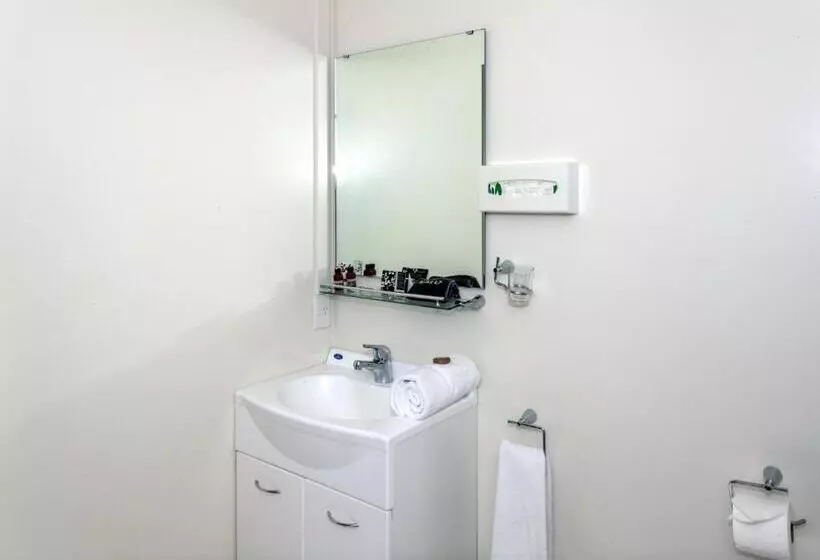 Tairua Shores Motel