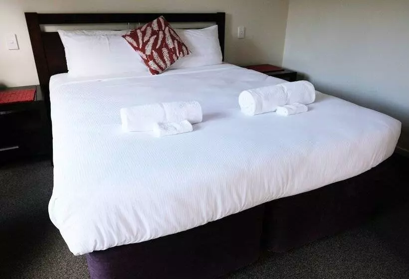 Tairua Shores Motel