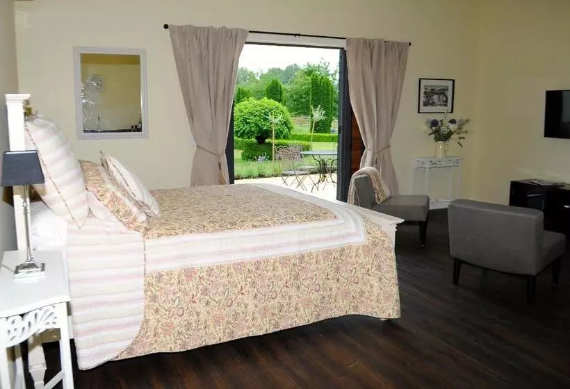 The Two Chimneys B&b