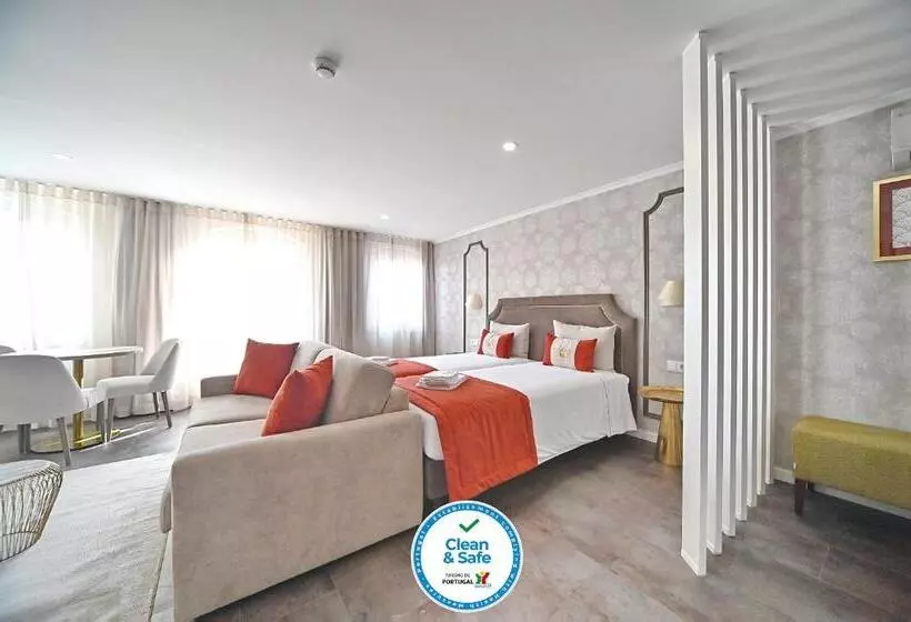 هاستل Famous Crows Lisbon Suites