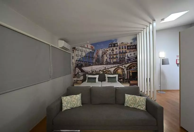 هاستل Famous Crows Lisbon Suites