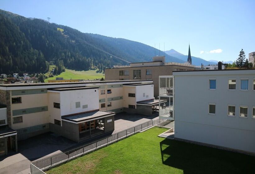 旅馆 Spenglers Inn