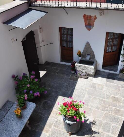 Annie S Bed & Breakfast