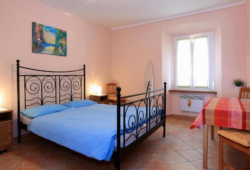 Annie S Bed & Breakfast