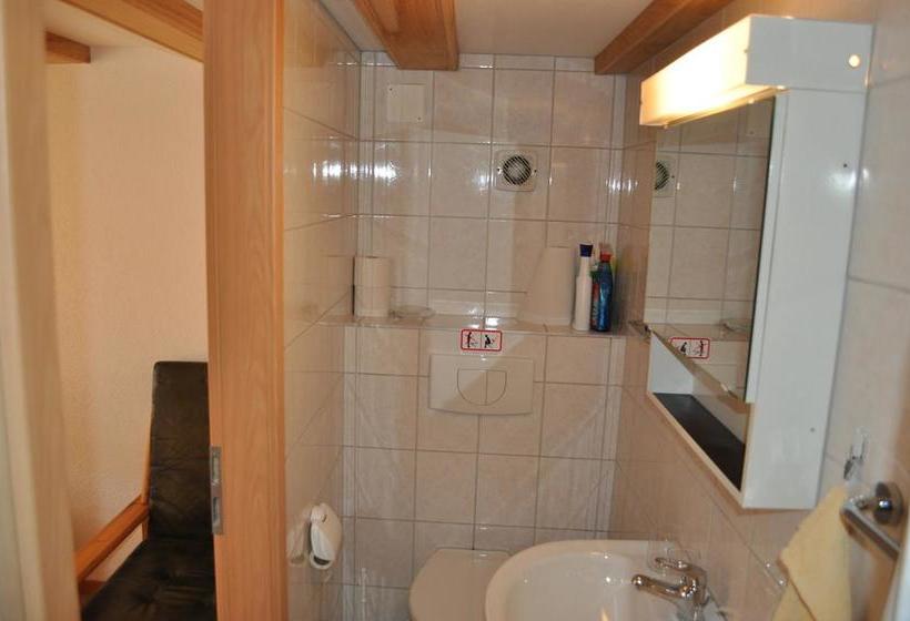 Bed & Breakfast Bnb Ancienne Cure