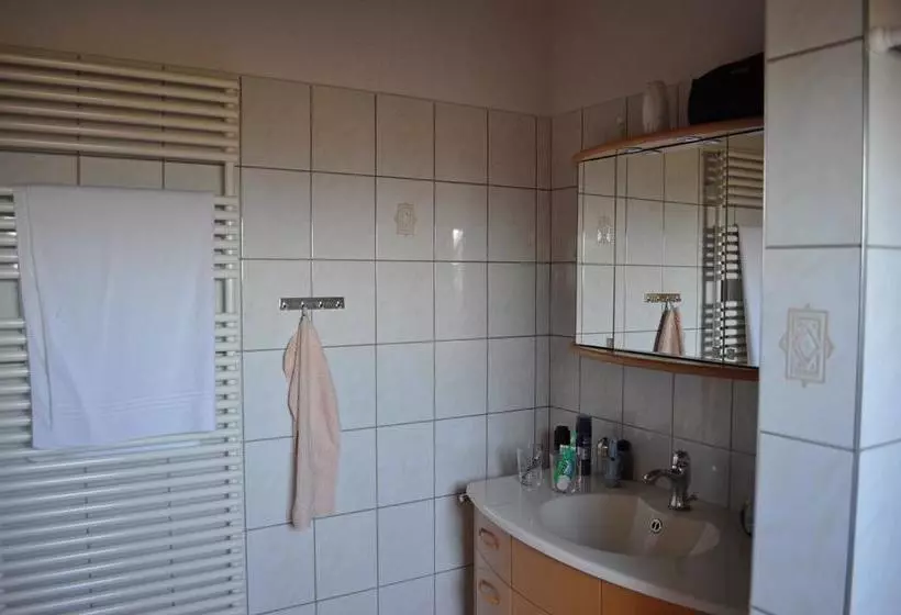 Aamiaismajoitus (B&B) Bnb Ancienne Cure