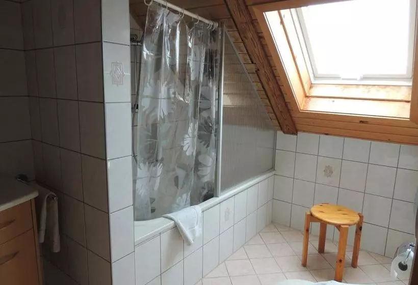 Aamiaismajoitus (B&B) Bnb Ancienne Cure