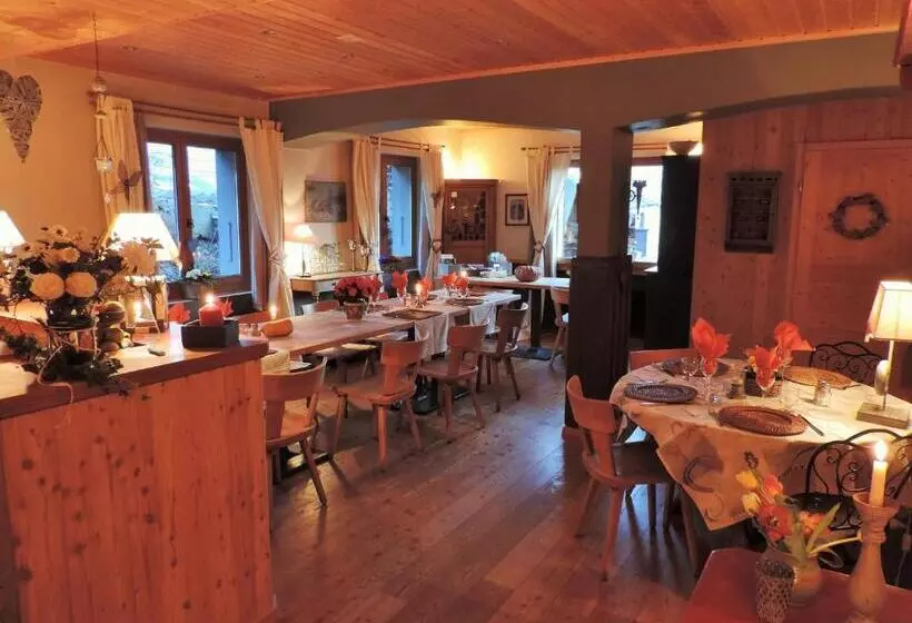Aamiaismajoitus (B&B) La Demeure Des Elfes