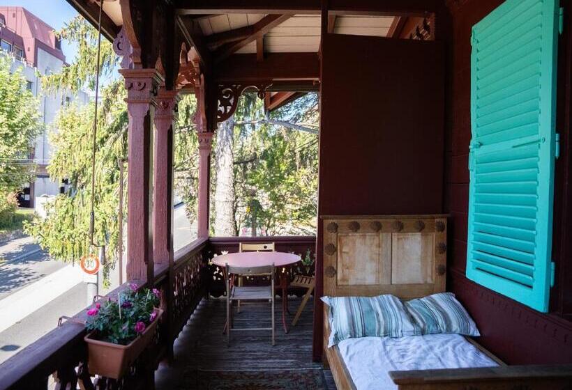 تختخواب و صبحانه Le Chalet D Ouchy