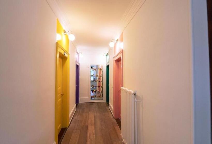 تختخواب و صبحانه Le Chalet D Ouchy