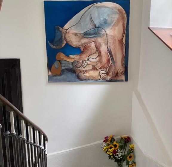 تختخواب و صبحانه Le Chalet D Ouchy