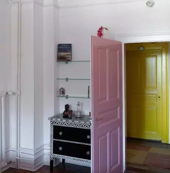 تختخواب و صبحانه Le Chalet D Ouchy