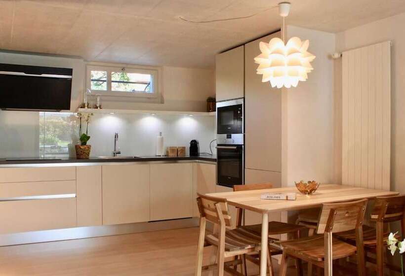 تختخواب و صبحانه Le Jour Et La Nuit