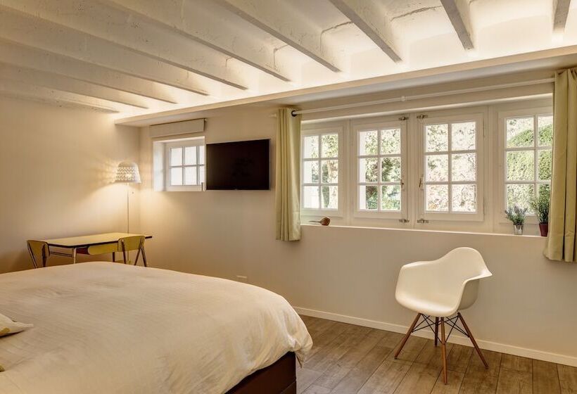 تختخواب و صبحانه Le Jour Et La Nuit