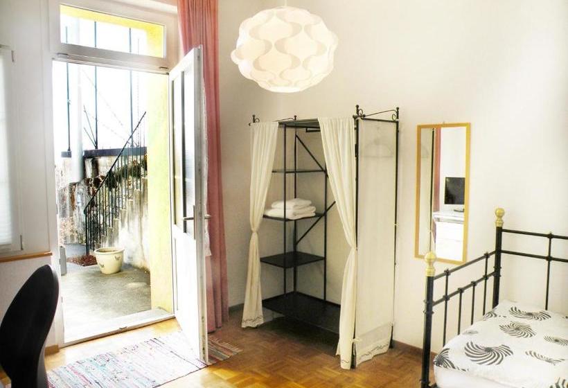 ベッドアンドブレックファースト Guest House Maison D Hôtes Relais Des Saars