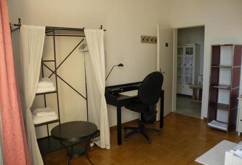 ベッドアンドブレックファースト Guest House Maison D Hôtes Relais Des Saars