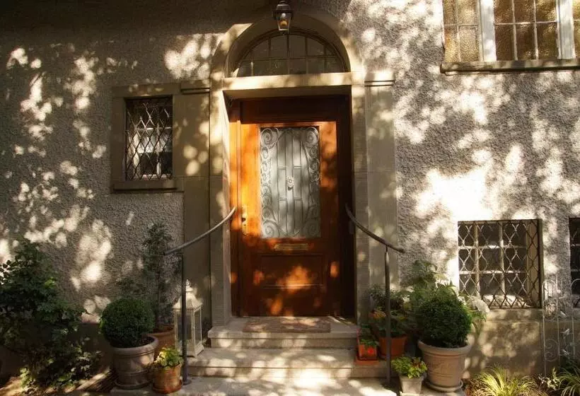 Bed And Breakfast Wildrose