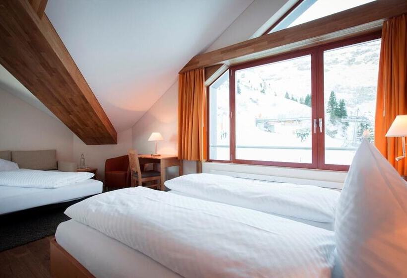 Berghotel Trübsee Accessible Only By Cable Car