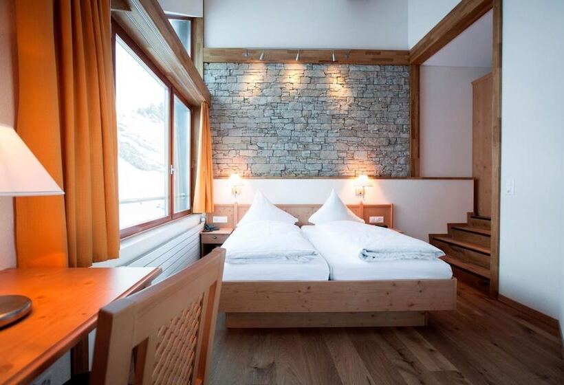 Berghotel Trübsee Accessible Only By Cable Car