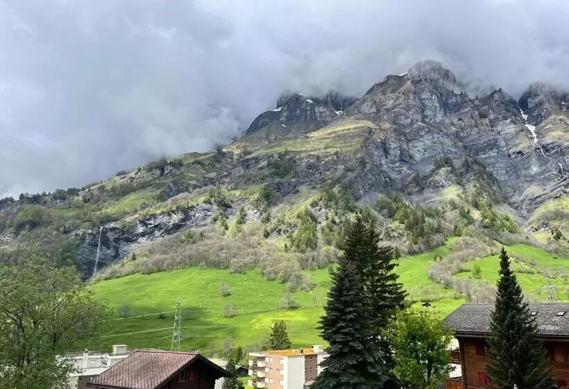هتل Alfa Superieur Leukerbad Therme