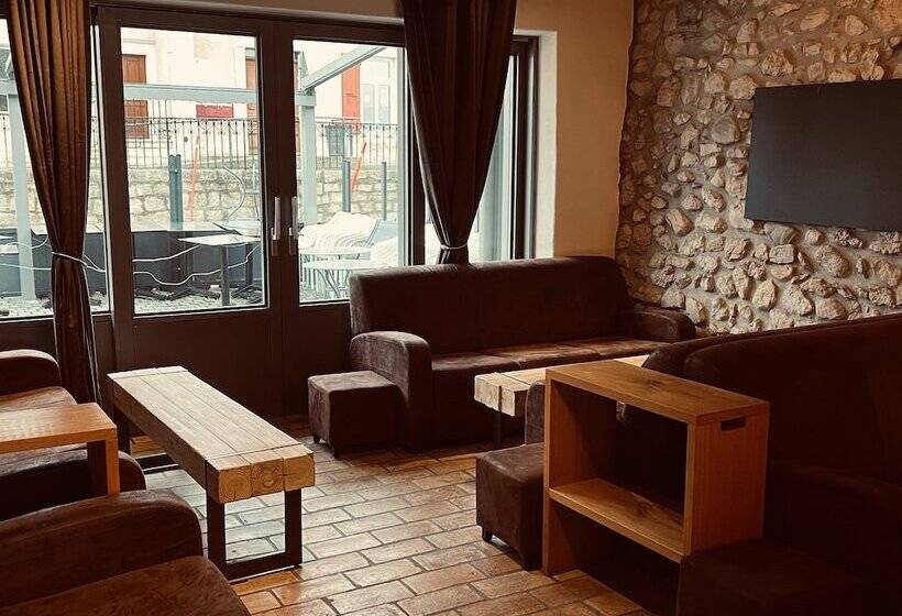 ホテル Auberge De L Union